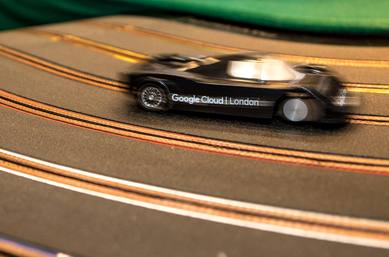 Google-Cloud-car